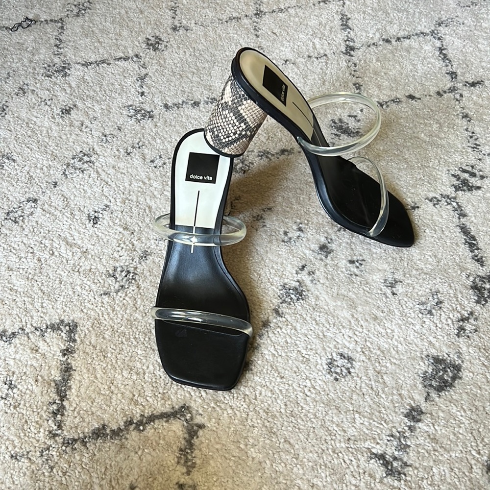 Dolce vita Noles snakeskin heels
